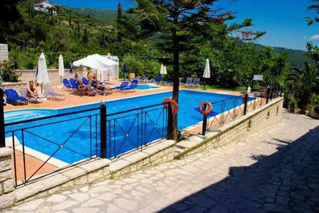 Bella Vista Hotel And Apartments Parga Bagian luar foto